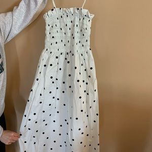 New and never worn H&M dress